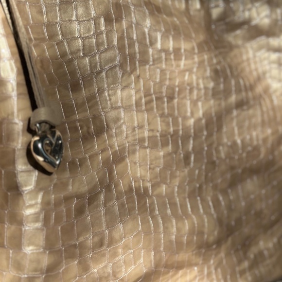 Brighton Shoulder Handbag - Picture 4 of 8